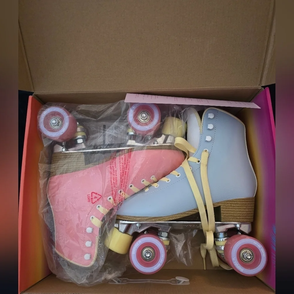 NIB! IMPALA SKATE, Roller Quad, Blue/Pink Split, Size 7 - Picture 8 of 10